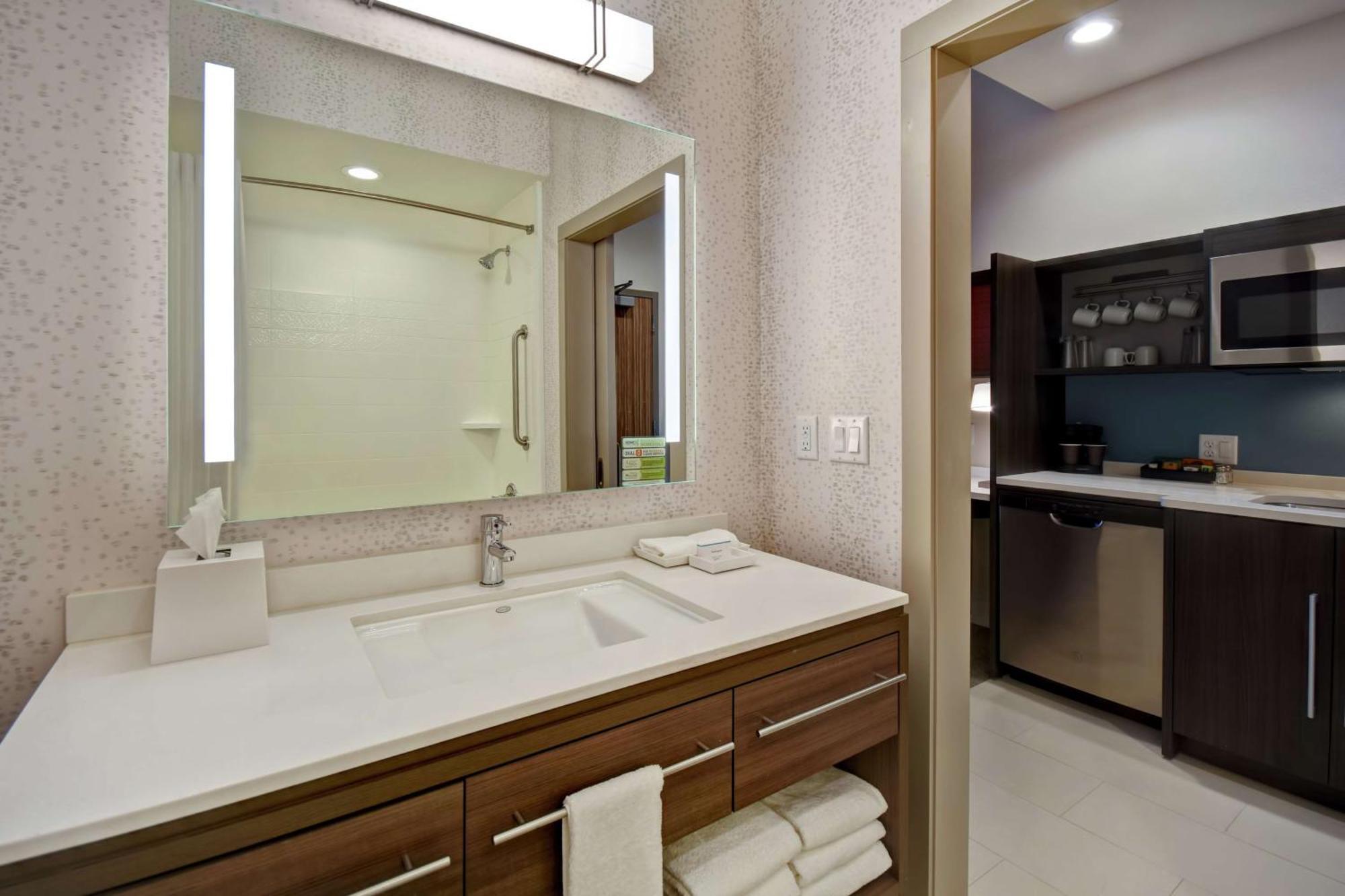 Home2 Suites By Hilton Wichita Northeast Zewnętrze zdjęcie