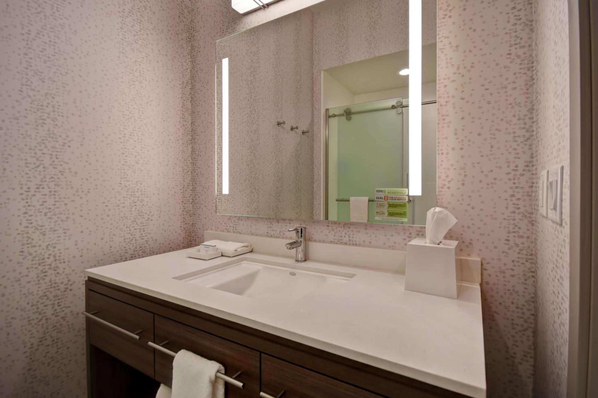 Home2 Suites By Hilton Wichita Northeast Zewnętrze zdjęcie